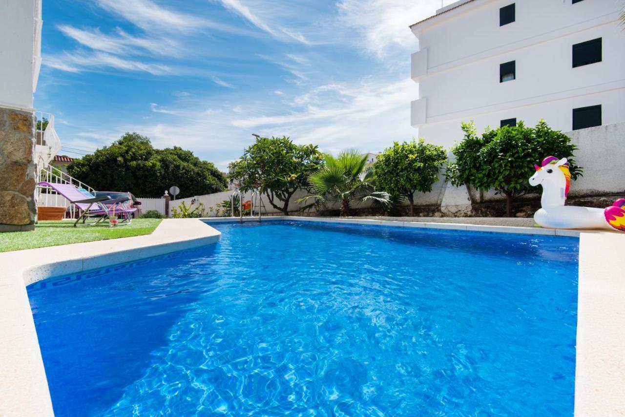 Villa Palm Beach Marina Benalmadena 3 Min Walking From The Sea Exterior foto