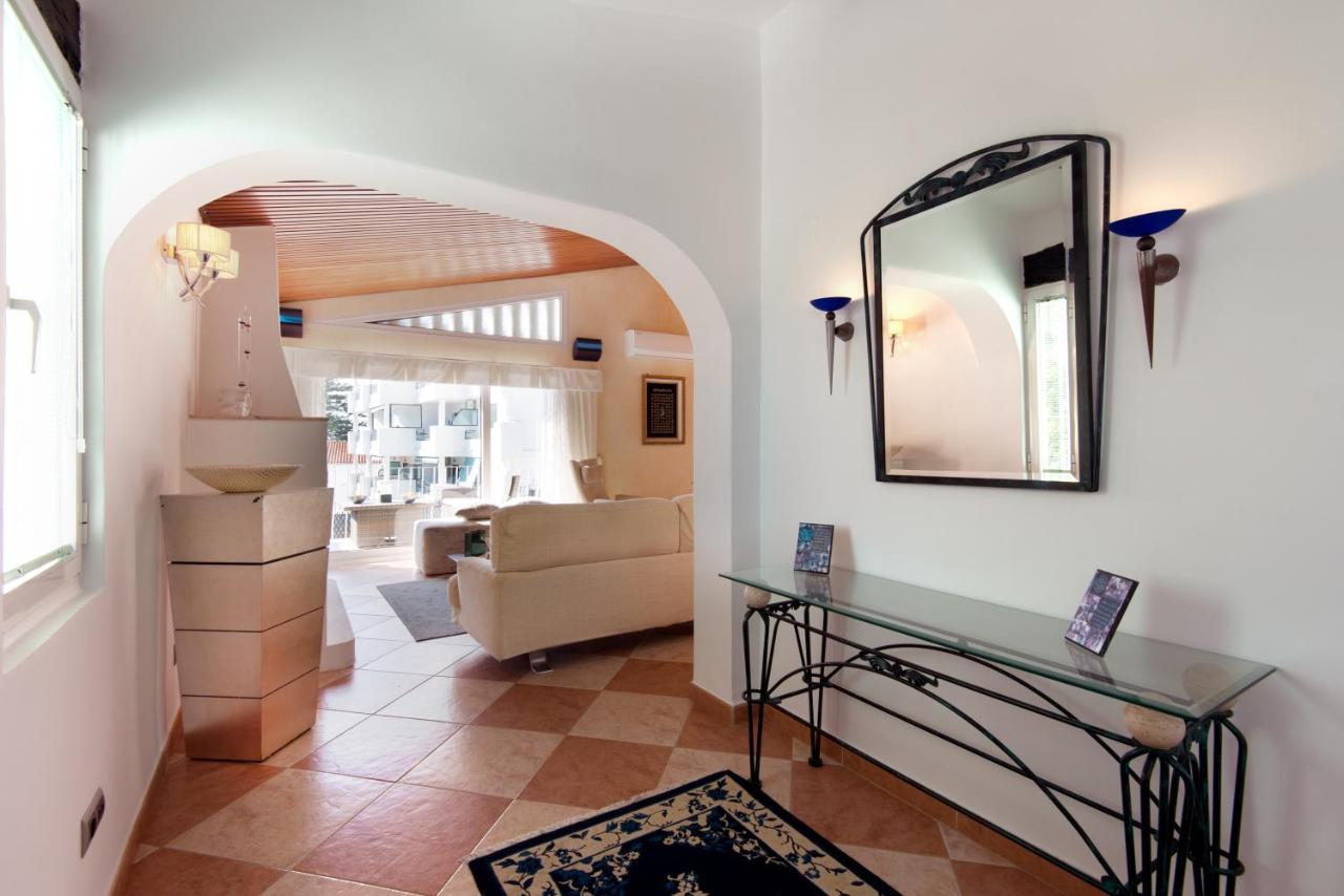 Villa Palm Beach Marina Benalmadena 3 Min Walking From The Sea Exterior foto